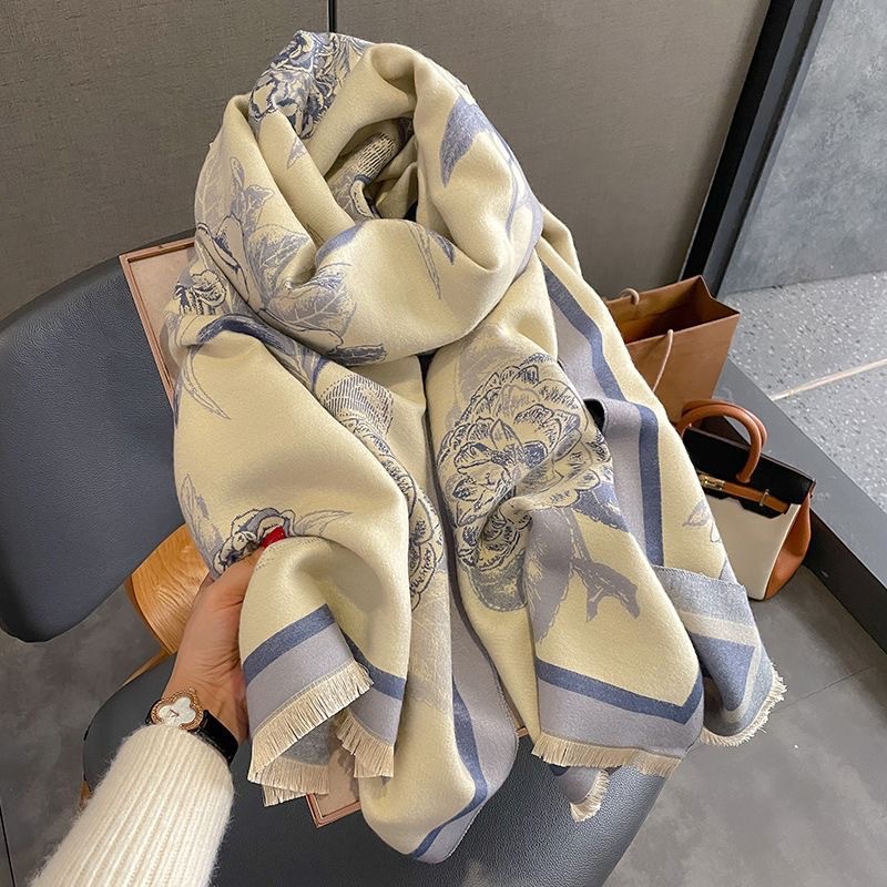 New Peony Scarf for Autumn and Winter, Korean Style, Atmospheric Knitted Shawl, Faux Cashmere Neck Warmer for Women, Thickened and Warm